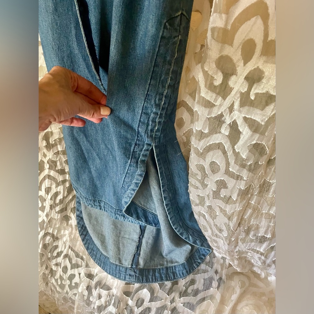Free People Long Denim/Chambray Sleeveless Belted Shirt Dress -  Size small - Picture 5 of 7